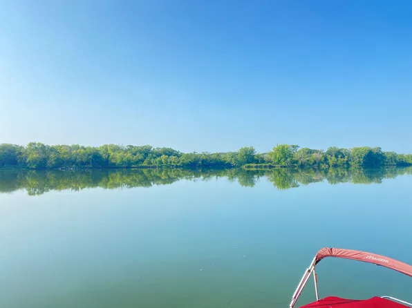 291 State Route 2 #13, Dixon, IL 61021