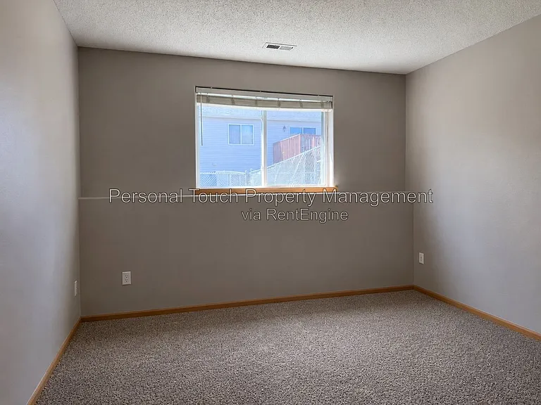 4260 39th Ave S — Photo 20