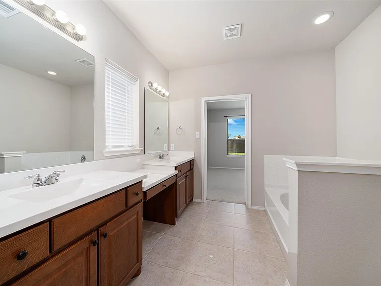 1804 Settlement Way — Photo 10