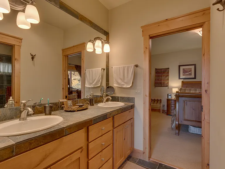 12981 Oberwald Way — Photo 15