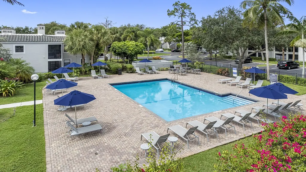 Stella Boca Raton Apartments — Photo 3