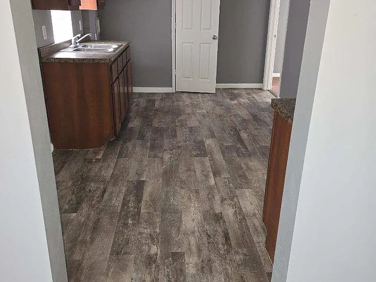 4914 W Burns Ave — Photo 5