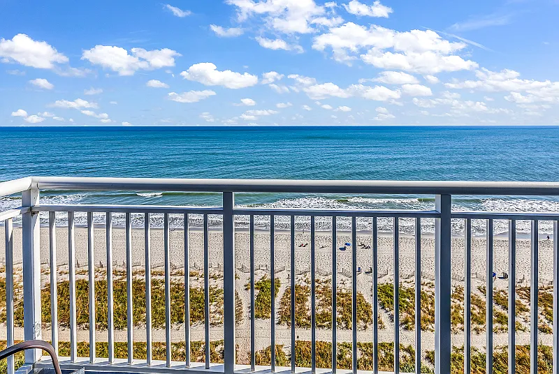 Snowbirds! 2 Bed/2 Bath Condo in Myrtle Beach - Month to Month Rental $1700 — Photo 3