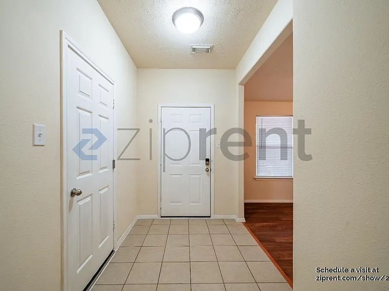 162 N Vesper Bend Cir — Photo 4