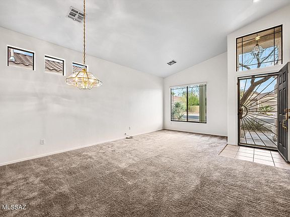 4th image of 2351 N Emerald Lake Ct