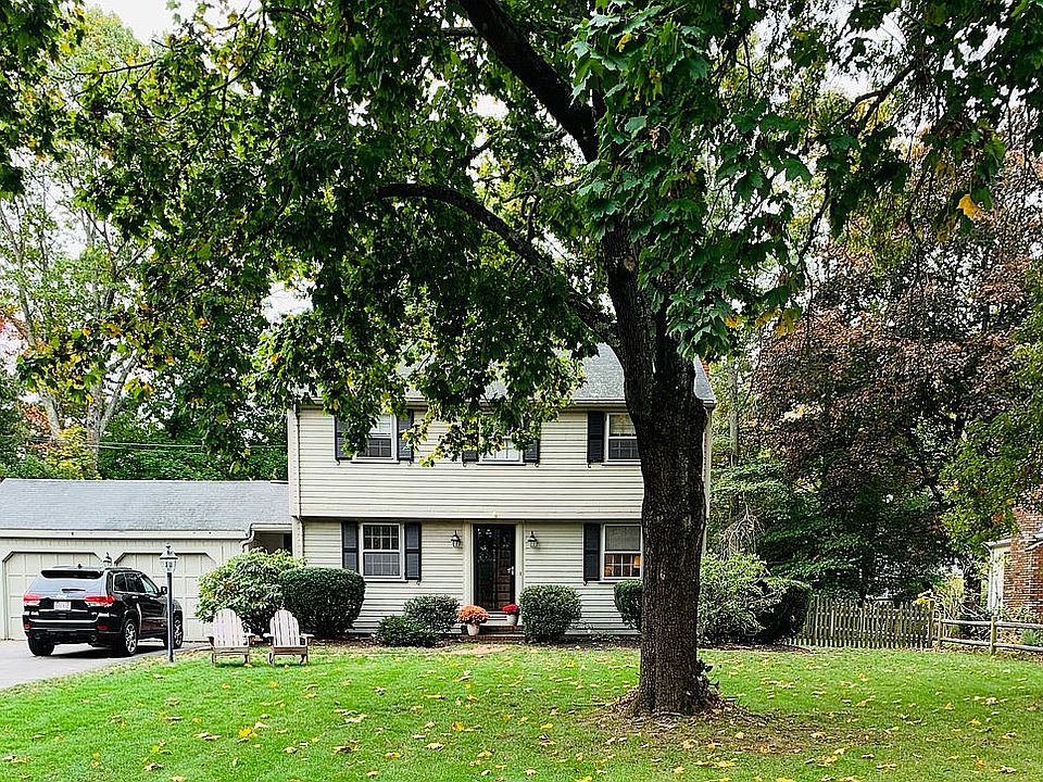 2nd image of 22 Winthrop Rd