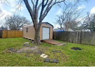15806 Ridgecroft Rd, Houston, TX 77053
