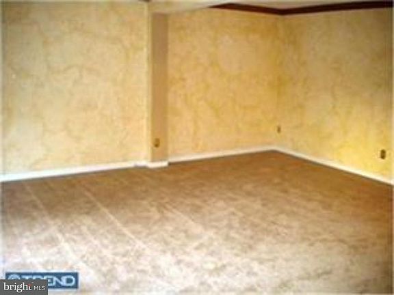 2nd image of 146 Monet Cir