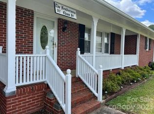 592 Glenn St, Chester, SC 29706