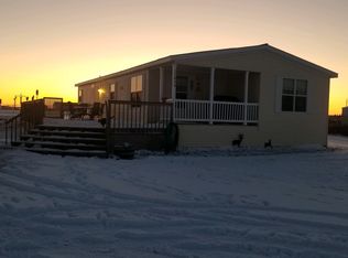 12899 Longview Dr, Watford City, ND 58835