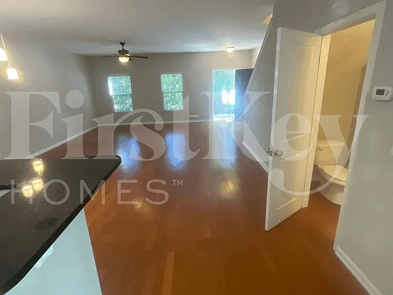 2901 Maybry Dr — Photo 3