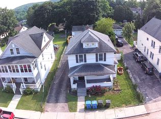 44 Convent Ave, Norwich, CT 06360