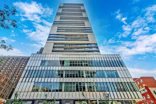 89 McGill St #2611 Photo 1