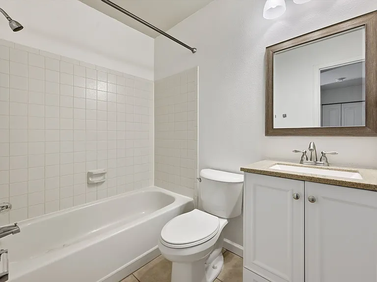 13002 Harrison Dr — Photo 17