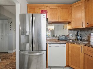 8380 Lagos De Campo Blvd APT 307, Tamarac, FL 33321