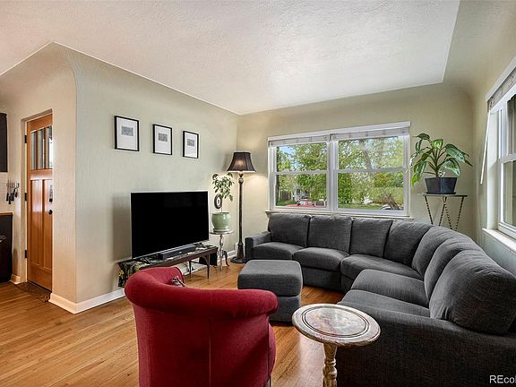 5th image of 2376 S Lincoln Street