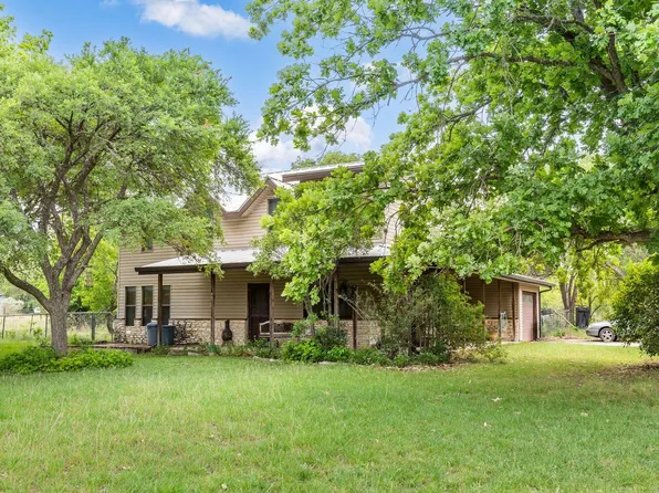 907 Horace Howard Dr, San Marcos, TX 78666