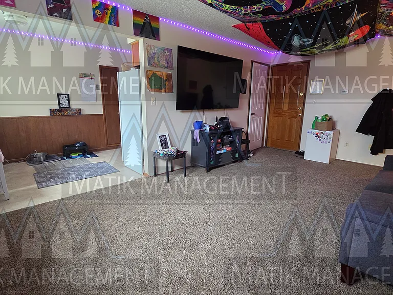 1908 18 1/2 Ave NW #2 — Photo 6