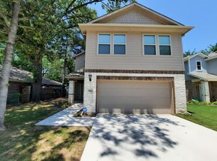 2803 18th St W, Irving, TX 75060