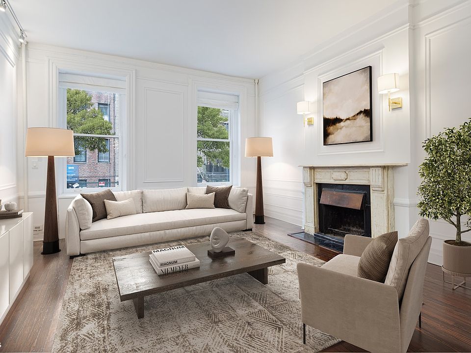 1st image of 113 E 62nd St Unit Townhouse