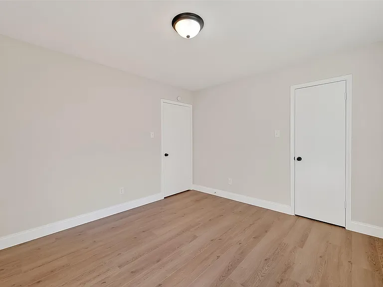 5530 Oak Falls Dr — Photo 22