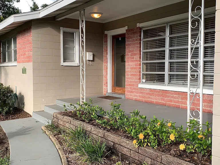 3243 N Orange Ave — Photo 17
