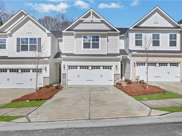 38 Trace Blf, Dawsonville, GA 30534