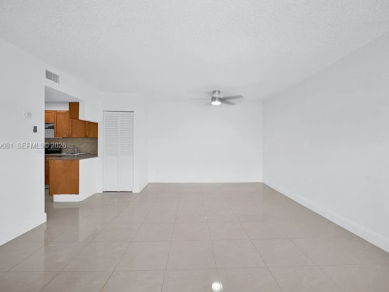 6953 SW 7th St — Photo 8