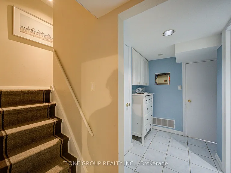 6 Esterbrooke Ave #94 — Photo 33