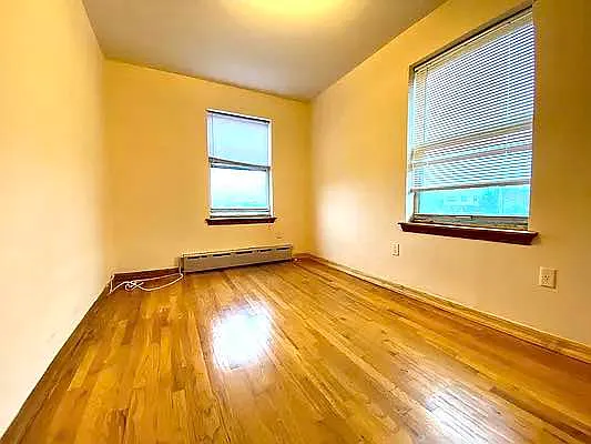 Rented by Modern Spaces | media 35