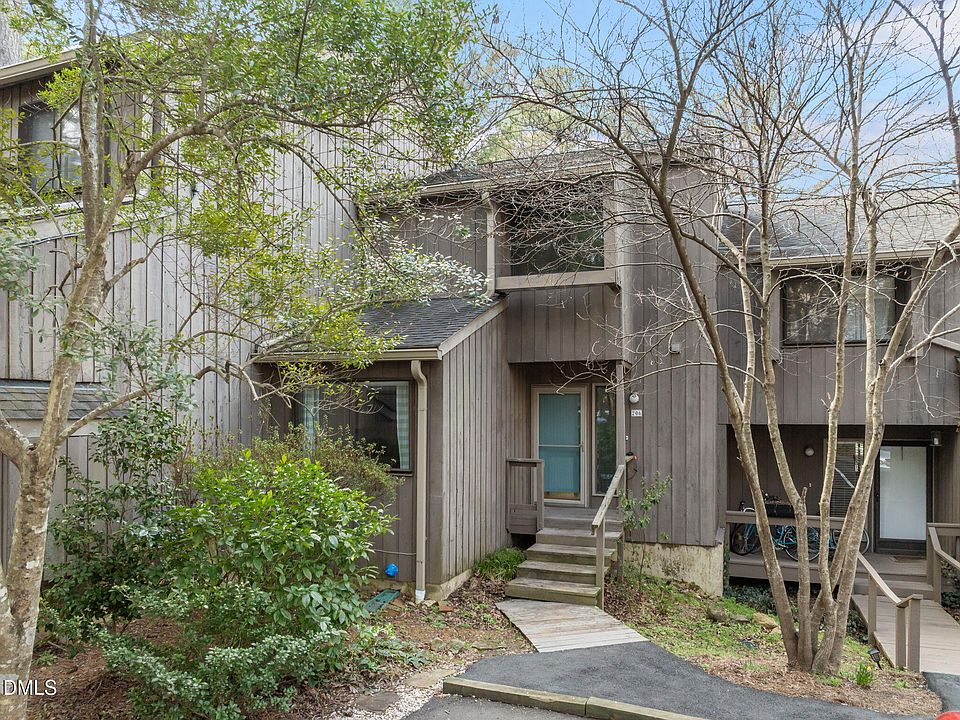 1st image of 206 Ridge Trl