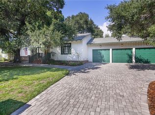 2185 E Woodlyn Rd, Pasadena, CA 91104