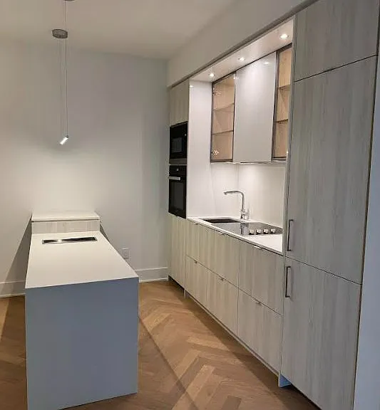 11 Yorkville Ave #3706 — Photo 9