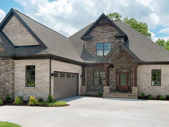 3rd image of 212 Garlington Oak Ct