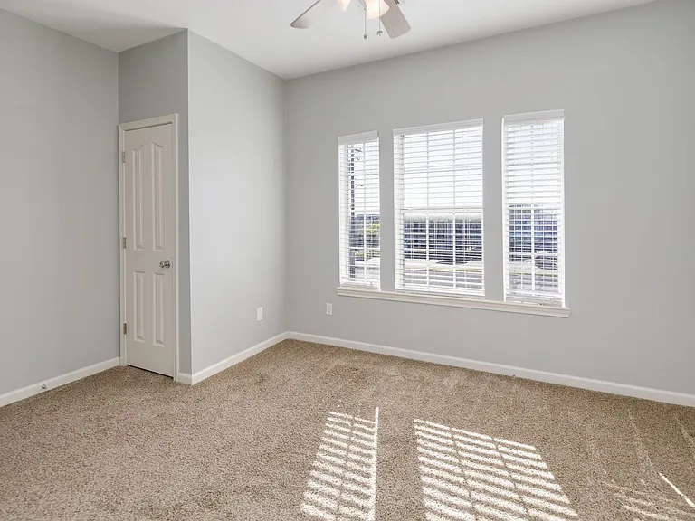 1503 Hollowhill Dr #A — Photo 17