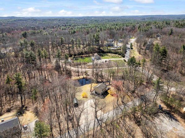 194 Fordway Extension, Derry, NH 03038