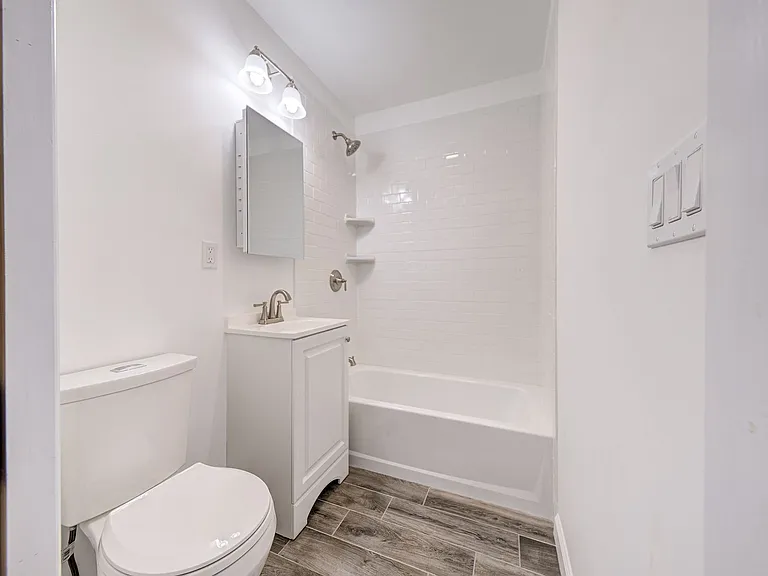 1250 North Ave — Photo 12