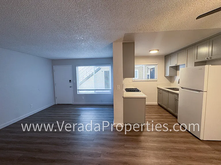 3744 Marlborough Ave #5 — Photo 18