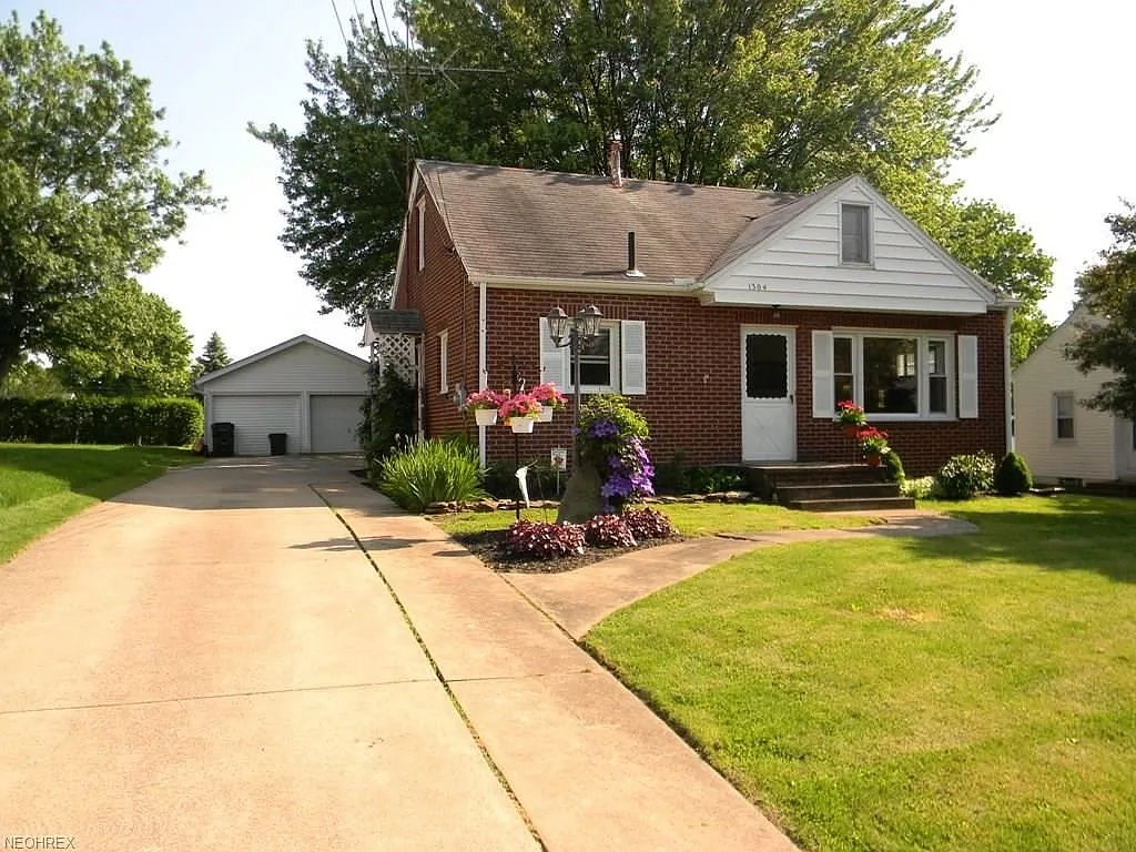 1304 Gulling Ave photo 1