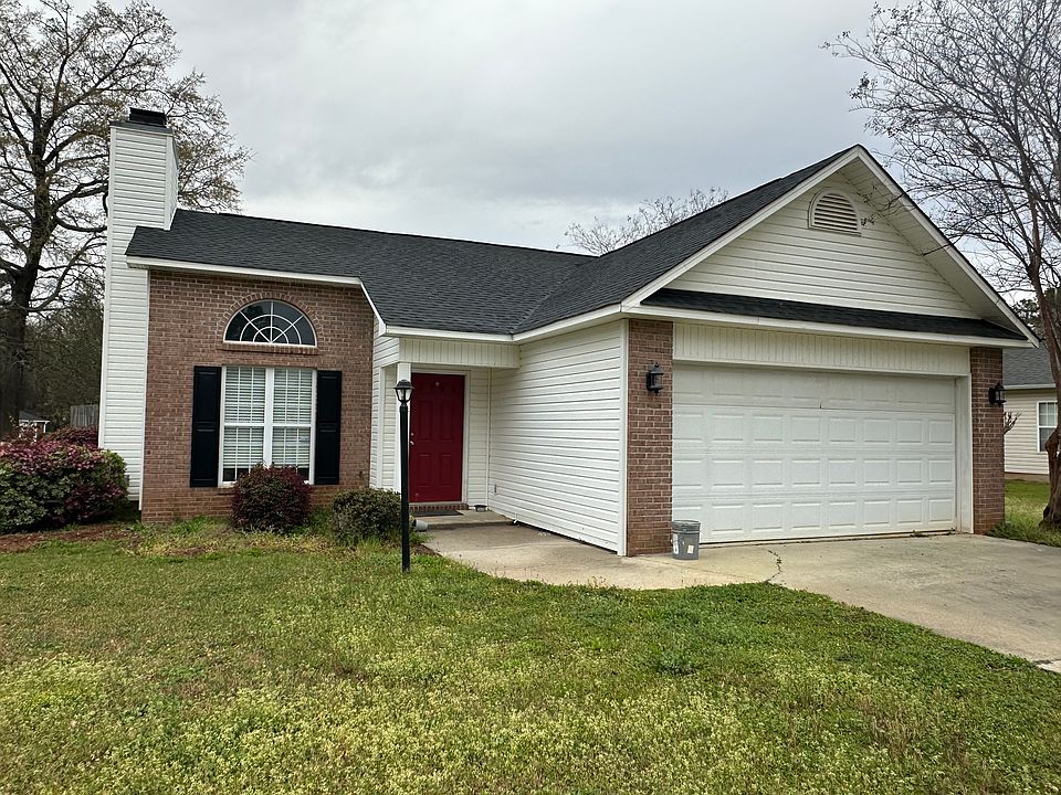 2nd image of 208 Castle Pines Dr
