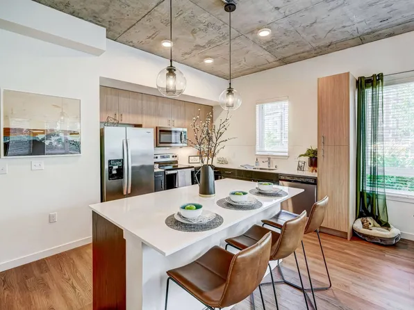 Parkside Esterra Park