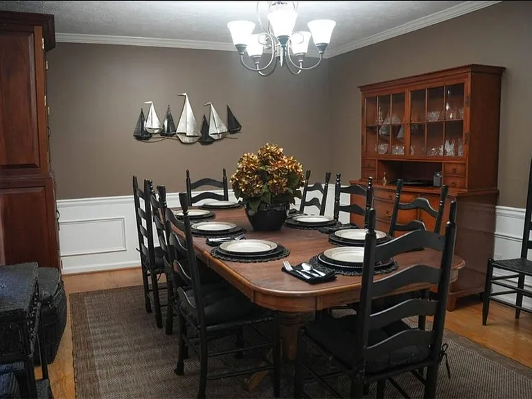 5043 Blackberry Ln — Photo 9