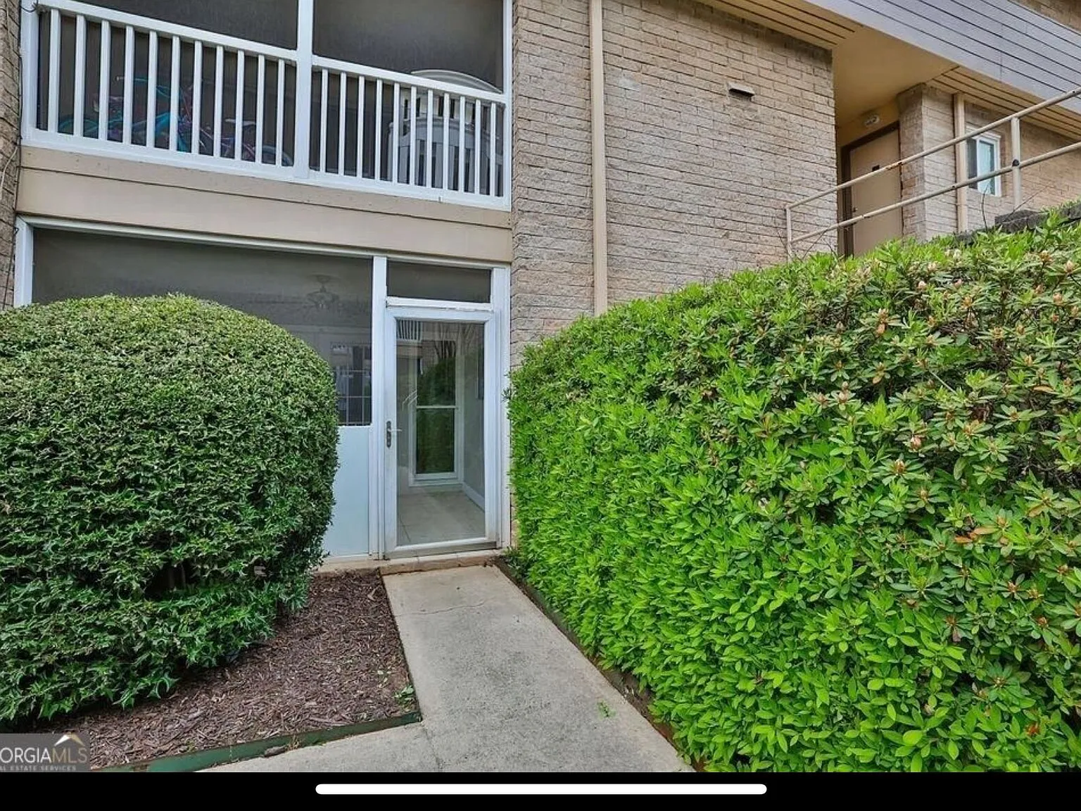 2 bed, 2.0 bath, 1176 sqft, $1,950 — Photo 4