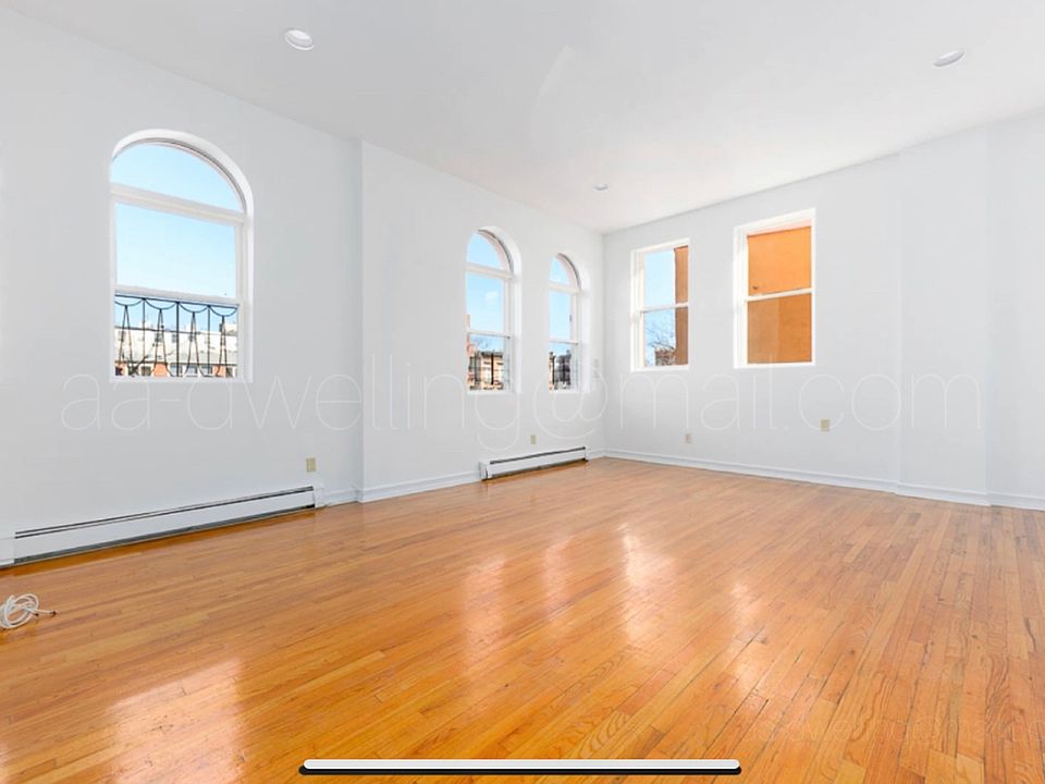 1st image of 120 4th Pl #2A