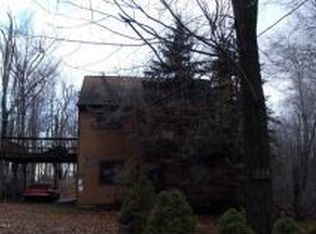 1021 Hickory Run Rd, Newfoundland, PA 18445