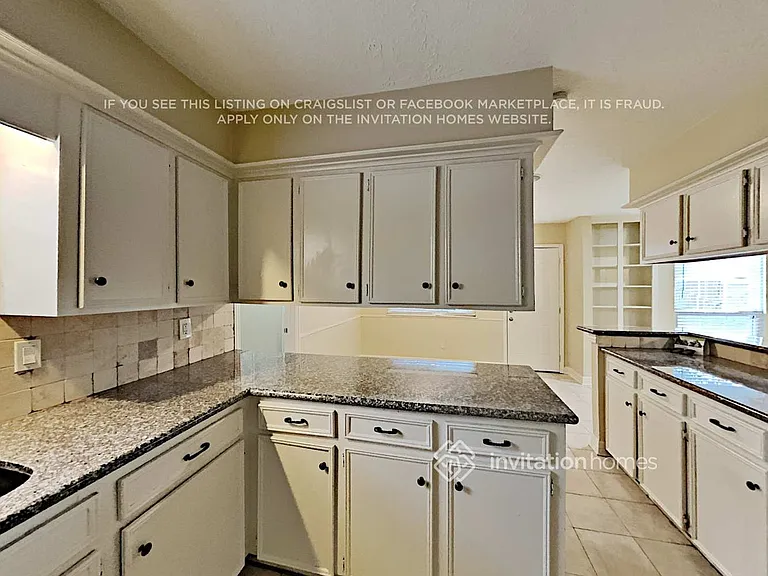 16395 Havenpark Dr — Photo 7