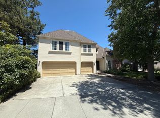20997 Fairwoods Ct, Cupertino, CA 95014
