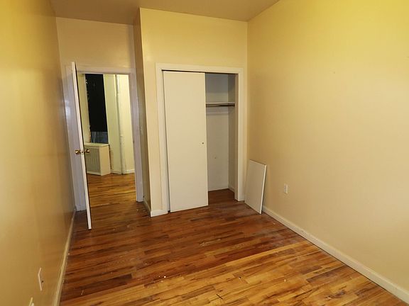4th image of 255 Audubon Ave APT 4B