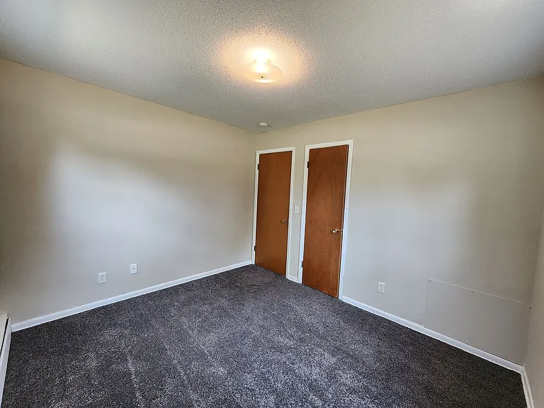 Sprint Depot Apartments — Photo 10