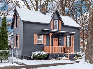 1418 Zschokke St, Highland, IL